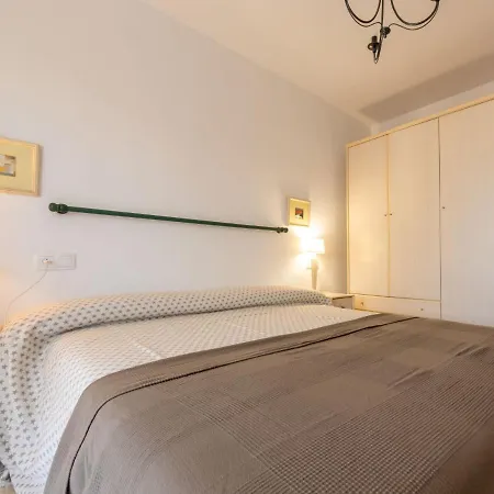 Bosc De La Montserrada By Interhome *