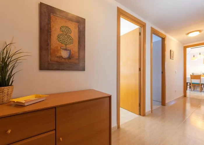 Bosc De La Montserrada By Interhome *